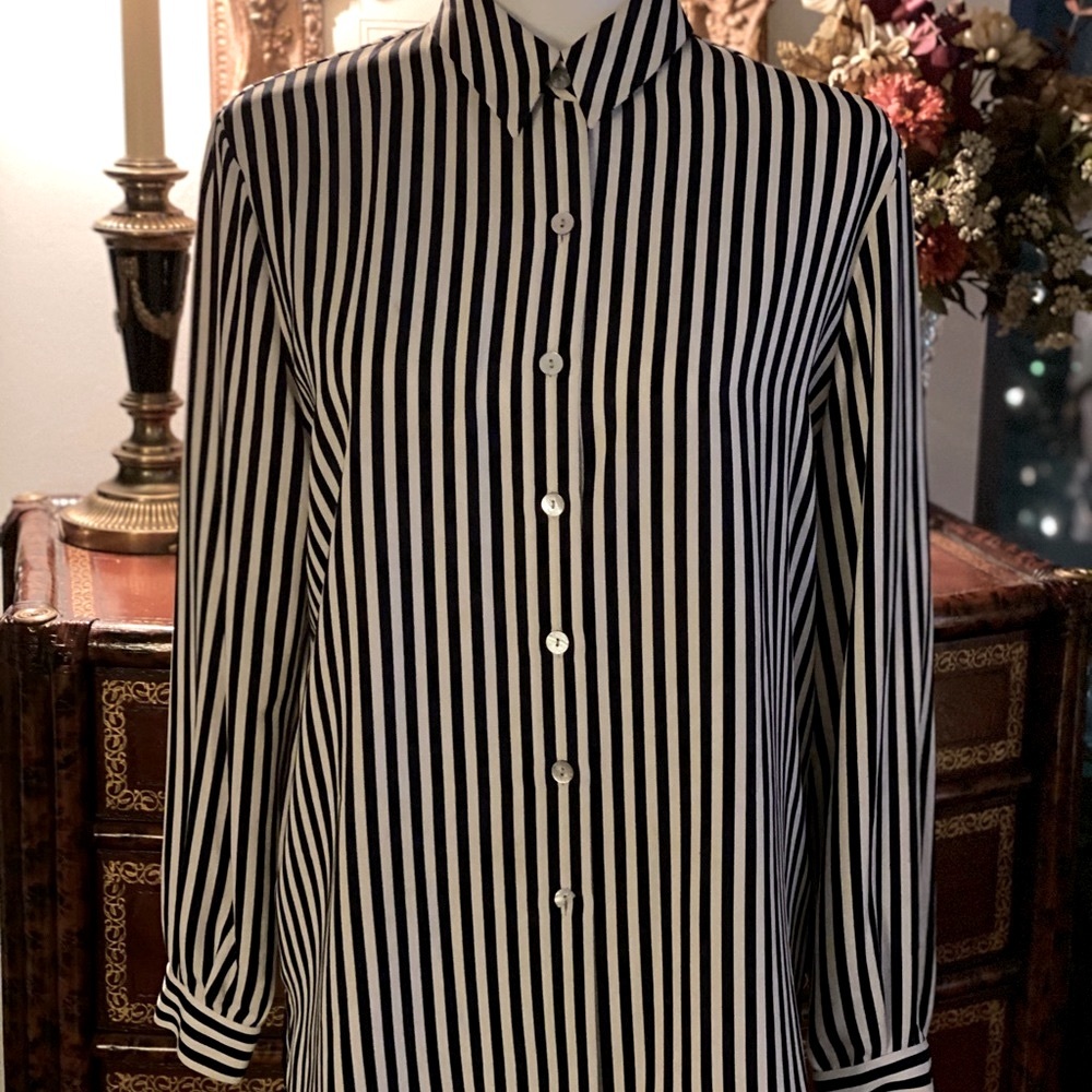 Liz Claiborne Petite Black and White Blouse